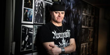 TRIPTYKON's THOMAS GABRIEL FISCHER: 'I Have No Respect For Record Companies'