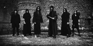 Summoner’s Circle Weave Lovecraftian Horror With Music Video “Chaos Vector” + New Album Out Aug 27th