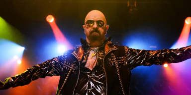 ROB HALFORD: 'I'm Not A DONALD TRUMP Supporter!