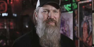 AMON AMARTH Singer Blasts UFC For Not Banning Russian Fighters!