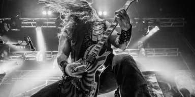  Zakk Wylde Opens up About Fight for His Life, Keeping Sober, Ozzy's Advice 