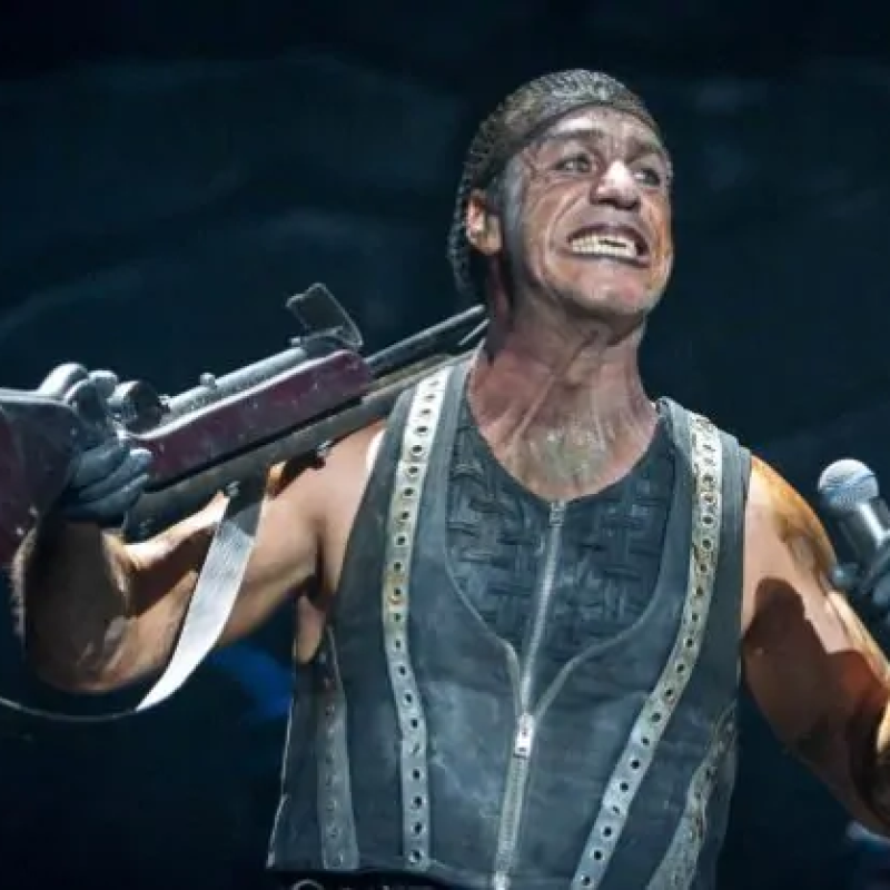 RAMMSTEIN’s TILL LINDEMANN Fights Back Against Online Petition