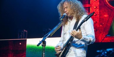 Dave Mustaine Calls Out Drunk Fans at Megadeth Show, Threatens to Kick Them Out