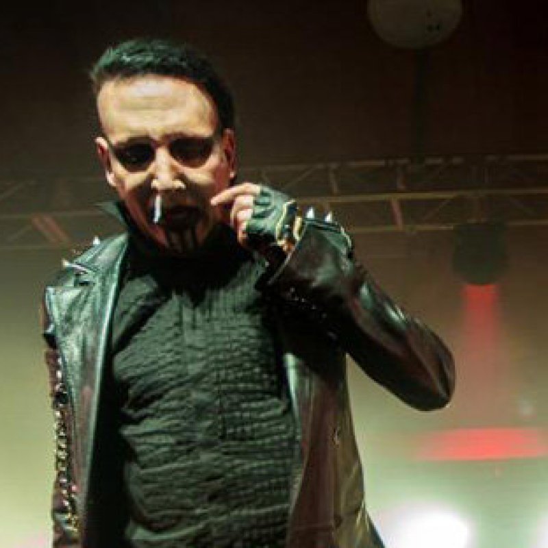  MARILYN MANSON Cuts Houston Concert Short Due To 'Food Poisoning'!