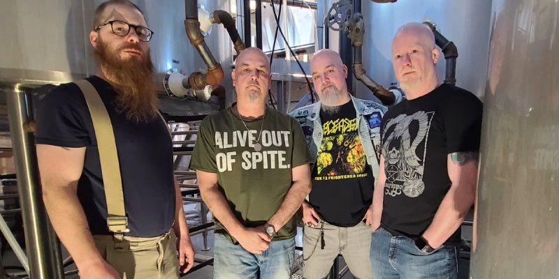 Red Vinter Announces Debut Album Lumbering Menace — Video for Title Track Drops June 13