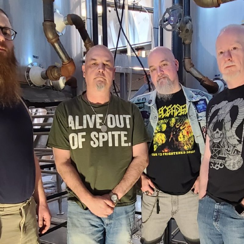 Red Vinter Announces Debut Album Lumbering Menace — Video for Title Track Drops June 13