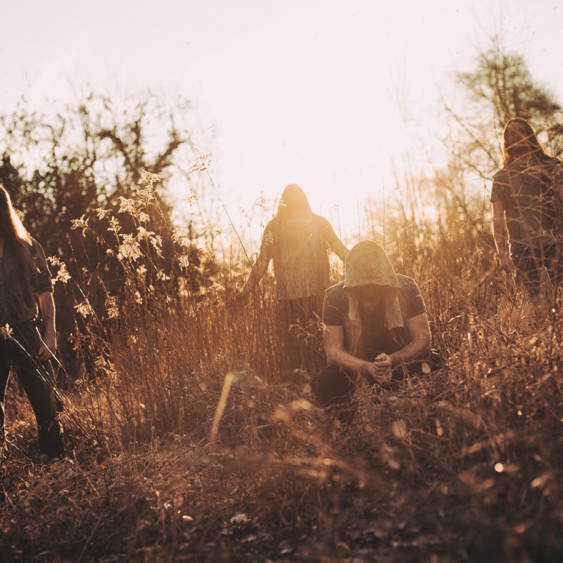 Today, extreme metal mavericks Firtan premiere a new video for the track "Nacht Verweil."
