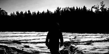 KRAVT DURCH KREBS RELEASES NEW ALBUM SCHMERZLERNEN — AVAILABLE NOW