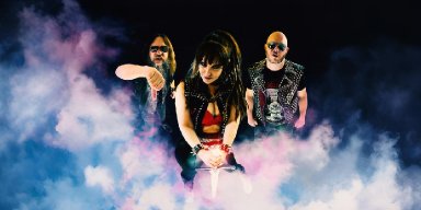 'Cultic' Storm The Zach Moonshine Show Dungeon Siege Takeover | A Night Of Lore, War, And 117 Thousand Metal Maniacs In The Pit