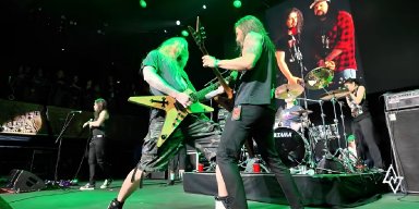 Ola Englund, Charlie Benante, Dino Jelusick, Tony Campos & Attila Voros Perform PANTERA&rsquo;s HARD LINES at DIMEBASH 2026 &ndash; Full Video Online