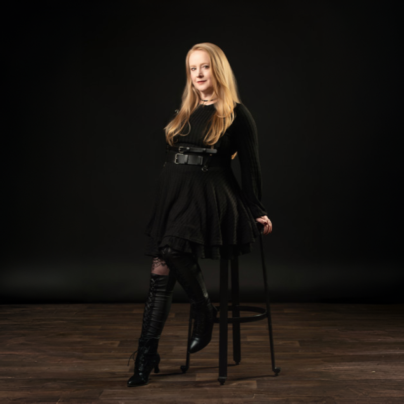 TALIA HOIT Announces New Single &ldquo;All You Want&rdquo; From Upcoming Album &ldquo;When The Skies Fall&rdquo;