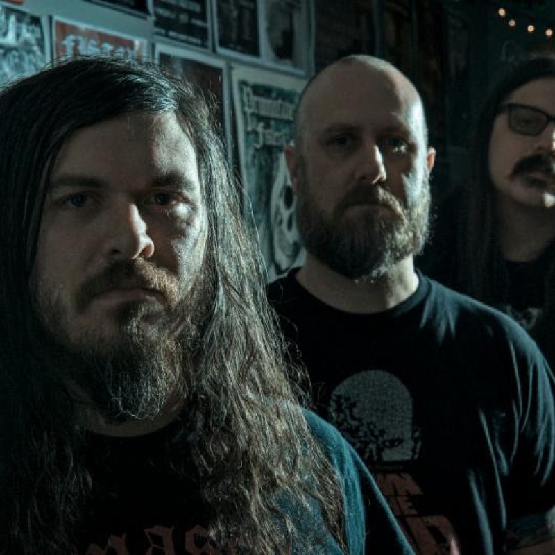 FISTER: Missouri Doom Trio Unveils "I Am Kuru" Video; Tour Underway