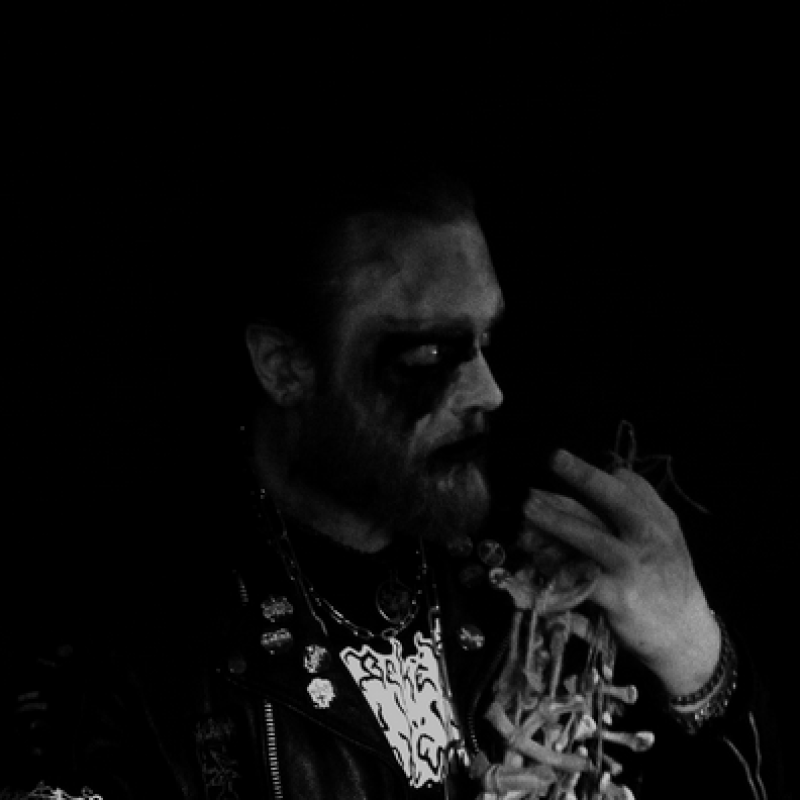 MUSMAHHU set release date for IRON BONEHEAD debut, reveal first track!