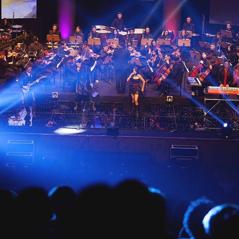 The band Heaven's Guardian presents a preview of the edition and a version of Screams of 1964, recorded with the Youth Symphonic Orchestra of Goi&aacute;s