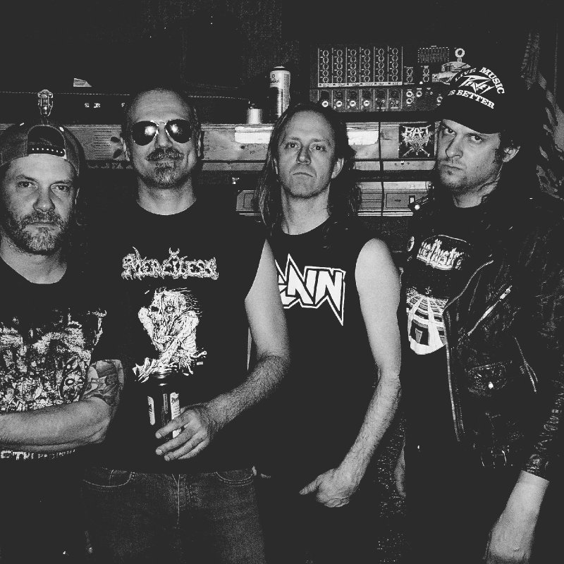 CHAINBREAKER set release date for HELLS HEADBANGERS debut, reveal first track - features Cauldron member and ex-Toxic Holocaust/Rammer members