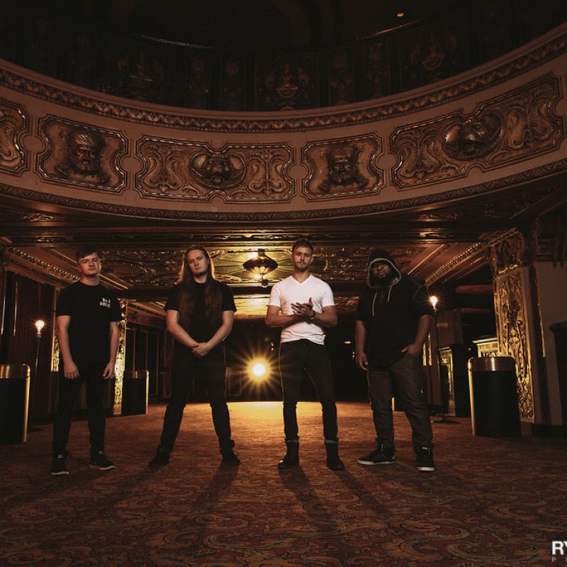 Discrepancies Sign Co-Management Deal with FM Music Management and 3 Years Inc.
