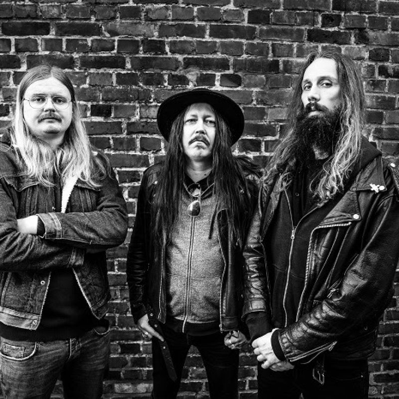 Vokonis release video for "Grasping Time"