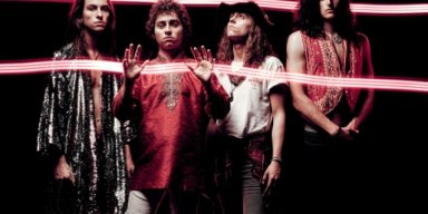  GRETA VAN FLEET Wins 'Best Rock Album' GRAMMY For 'From The Fires' EP!