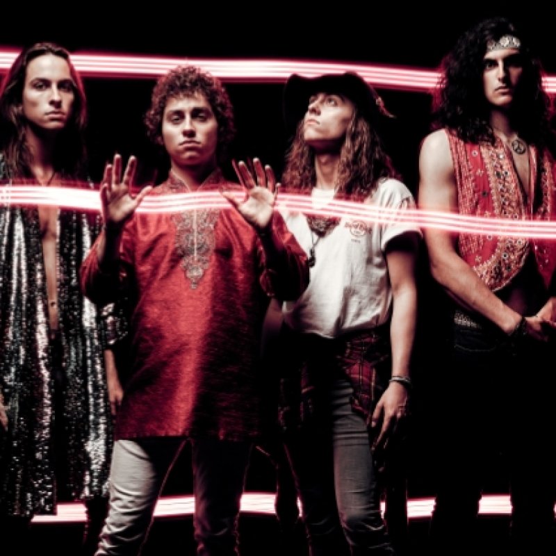  GRETA VAN FLEET Wins 'Best Rock Album' GRAMMY For 'From The Fires' EP!