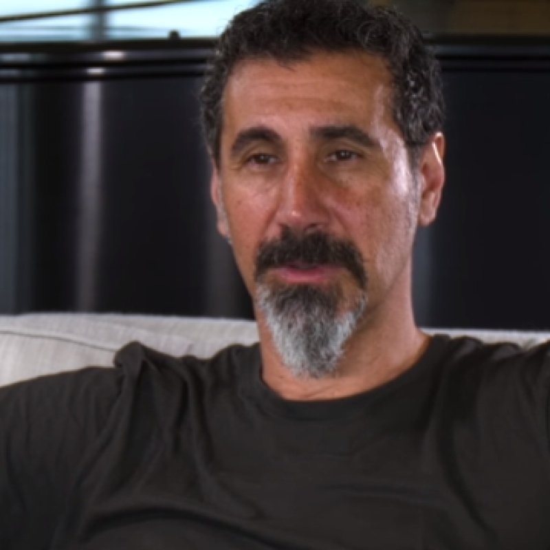  SYSTEM OF A DOWN's SERJ TANKIAN Is 'Heartbroken And Depressed' Over Terror Attack At New Zealand Mosques 