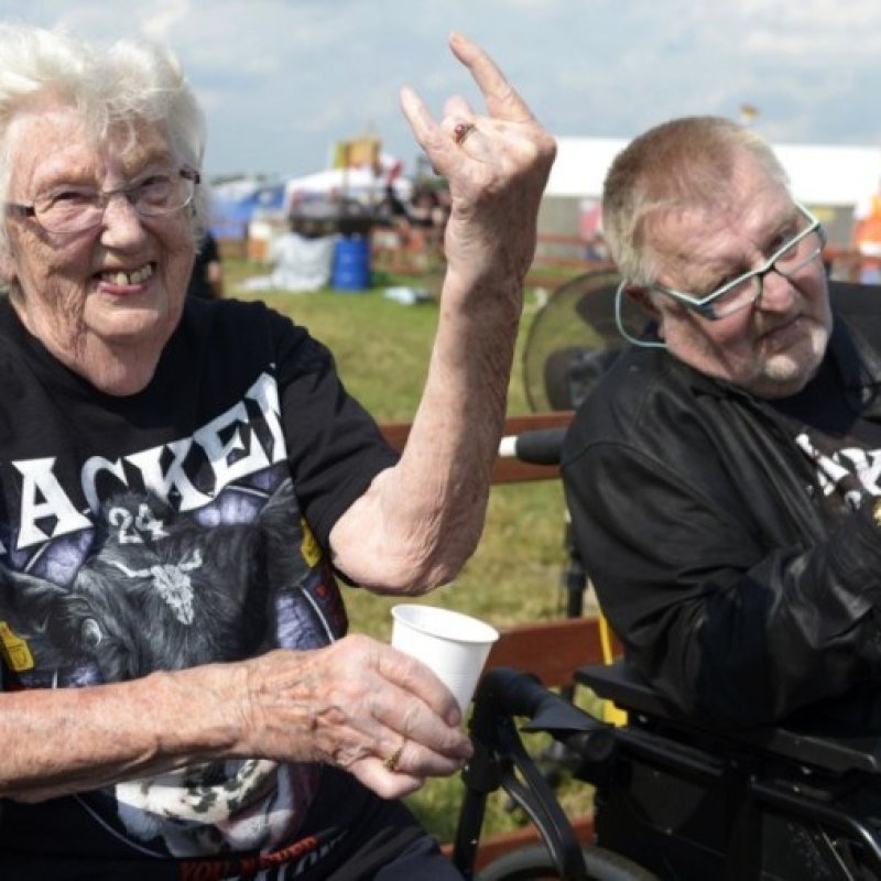 Elderly Couple Sued For Listening To IRON MAIDEN Too Loud