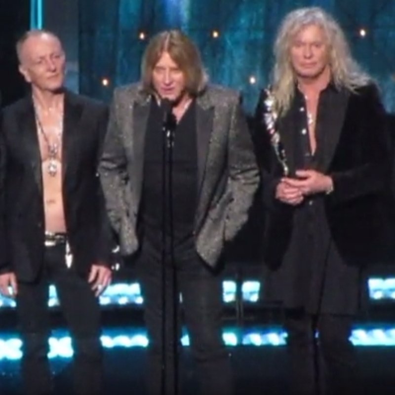 DEF LEPPARD INDUCTED INTO ROCK HALL
