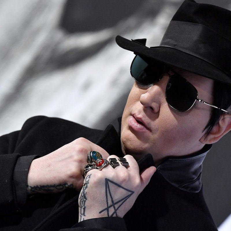  MARILYN MANSON's New Album Is 'More Than Half' Completed, Explains SHOOTER JENNINGS Collaboration 