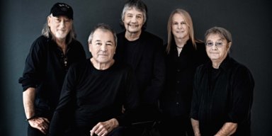  DEEP PURPLE's Former Accountant Sentenced To Prison For Stealing Nearly $3 Million 