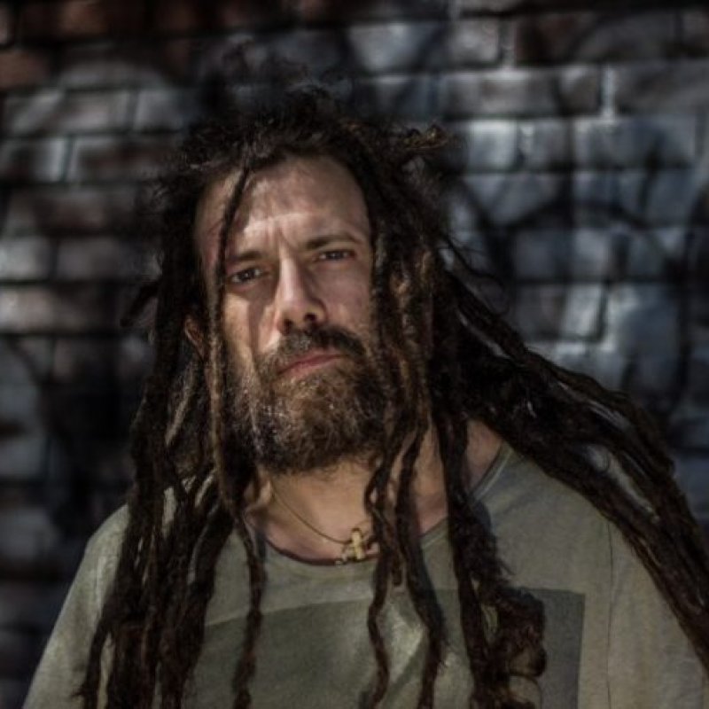 SIX FEET UNDER&rsquo;s CHRIS BARNES Slams THY ART IS MURDER Over &lsquo;Human Target&rsquo; Title