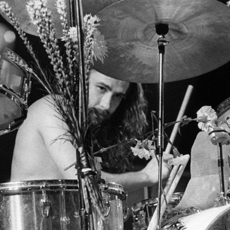  OZZY Says BILL WARD Should Have Been Involved In BLACK SABBATH's Final Tour 