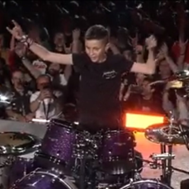 METALLICA JAMS WITH 13-YEAR-OLD