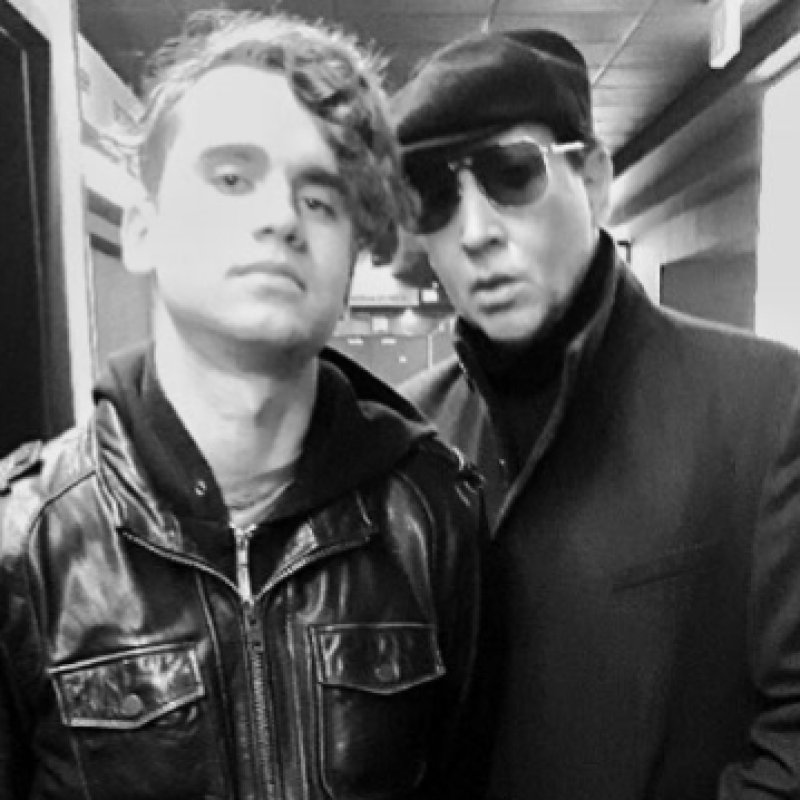 MANSON INTRODUCES NEW DRUMMER