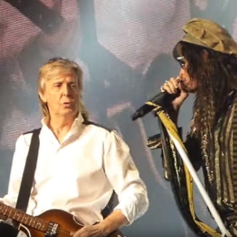 TYLER PERFORMS WITH MCCARTNEY