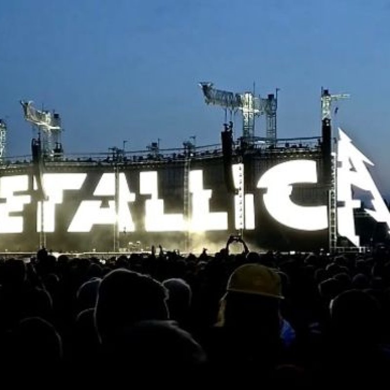 METALLICA - Pro-Shot Video Of Entire H&auml;meenlinna Show In Front Of 55,000 People!