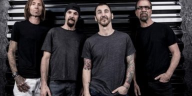  GODSMACK 'We've Learned How To Appreciate Our Career More' 
