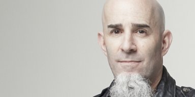 SCOTT IAN: MALCOLM YOUNG Is Greatest Guitarist Of All Time 