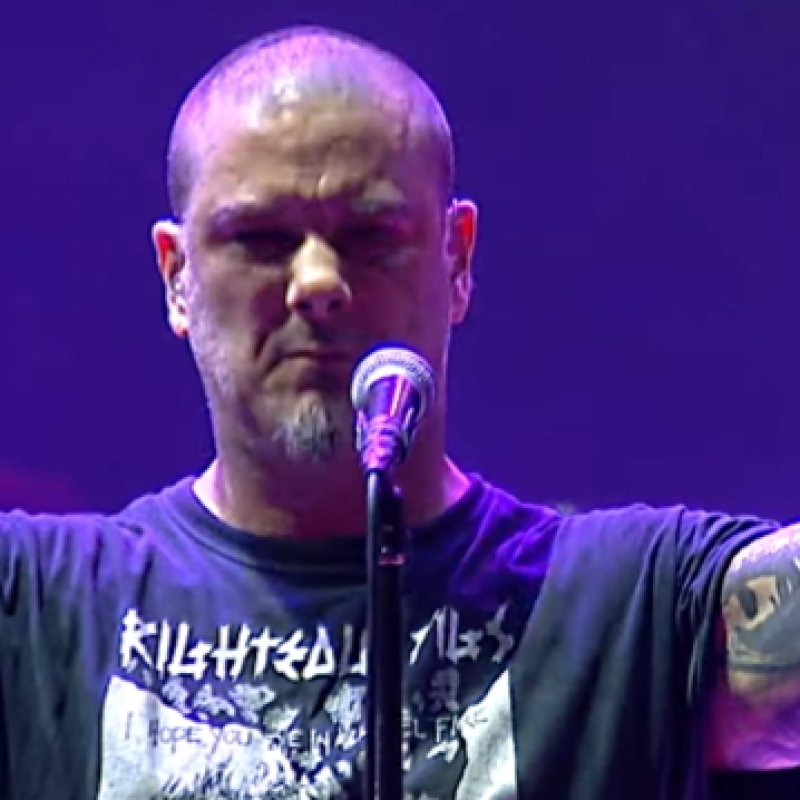 PHILIP ANSELMO Says Plea For Him To Perform PANTERA Songs 'Became Irresistible' After VINNIE PAUL's Death