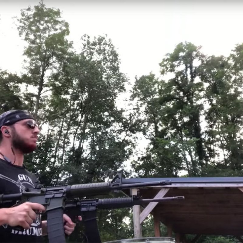 Dude Covers Pantera&rsquo;s &ldquo;5 Minutes Alone&rdquo; on Guns