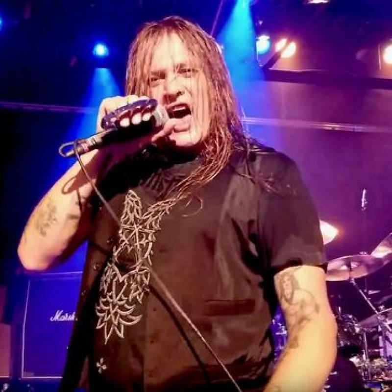 SEBASTIAN BACH Performs SKID ROW's Entire Debut Album In Charlotte 