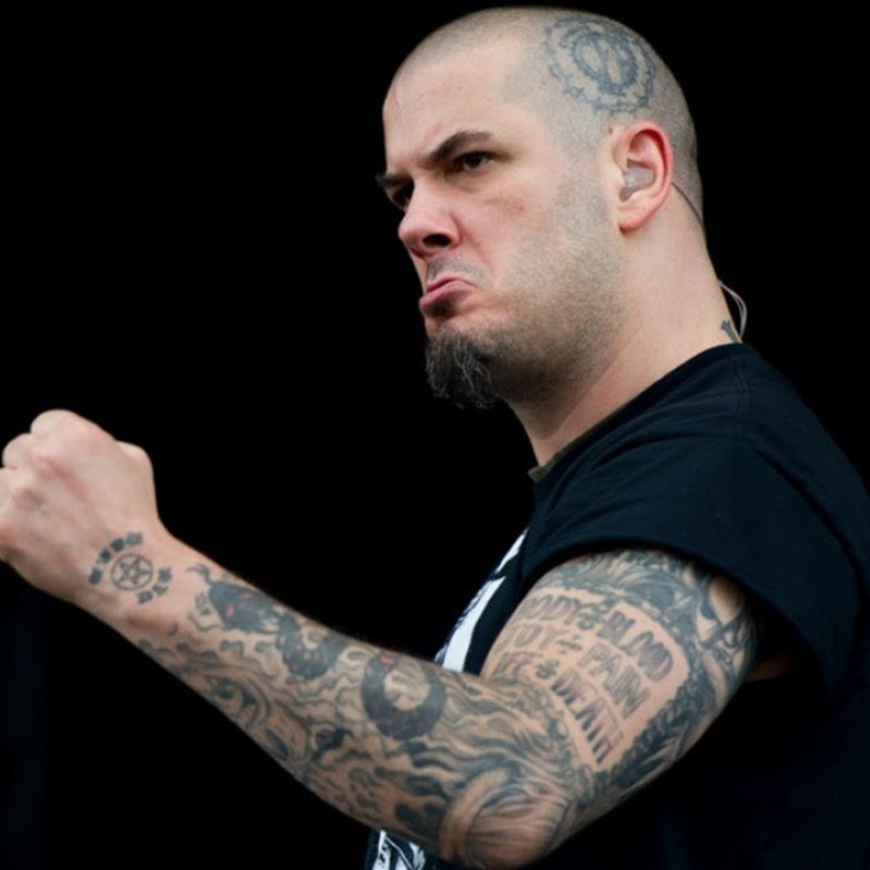 PHILIP ANSELMO Performs PANTERA Classics At AFTERSHOCK Festival 
