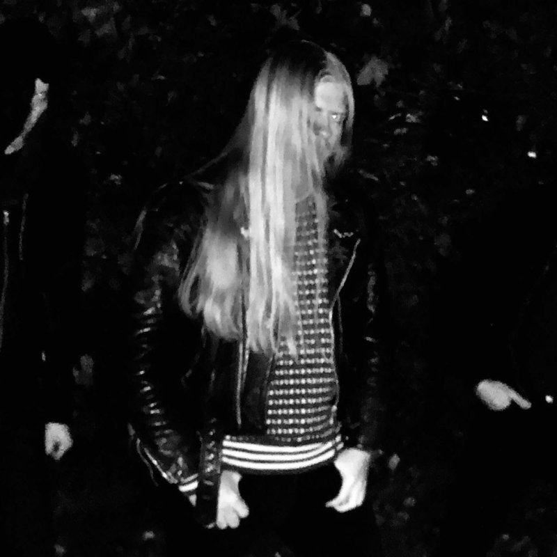 Djevel - "Ormer Til Armer, Maane Til Hode" ( Norwegian Black Metal)