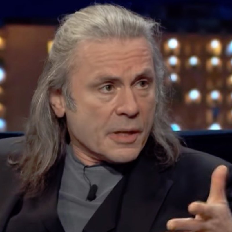 BRUCE DICKINSON To Release New Solo Album Next Year