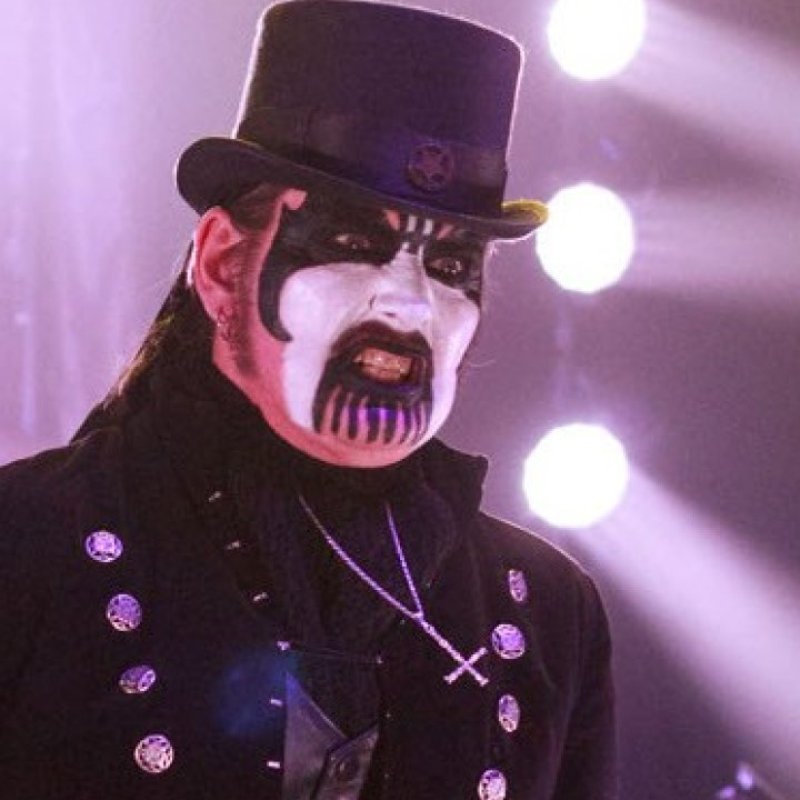 KING DIAMOND Performs New Song, 'Masquerade Of Madness', At First Show Of North American Tour 