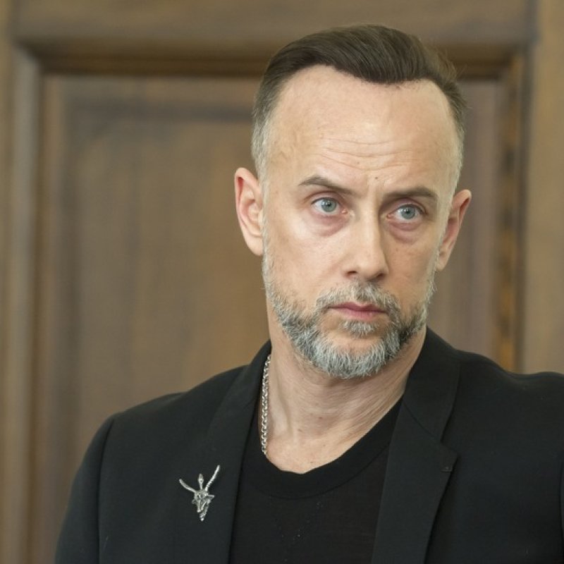 NERGAL DEFEATS STALKER IN COURT