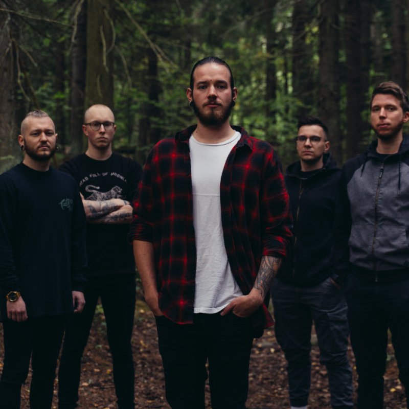 Chronoform releases new single - Music video tells about social problems, external influences and the pressure they cause to people