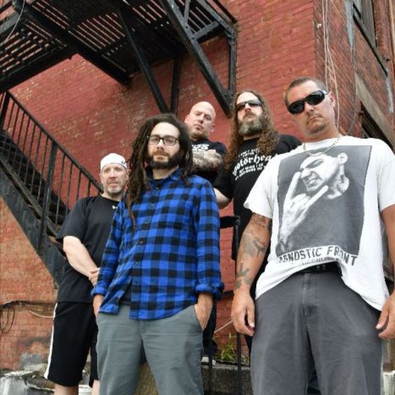 Kings Never Die (Featuring Murphy's Law, Dog Eat Dog, Mucky Pup members) to release "Raise A Glass"