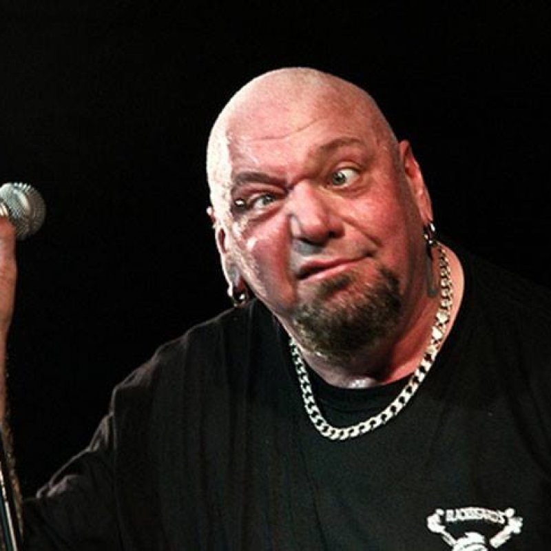 Paul Di&rsquo;anno Recalls Crowd&rsquo;s Reaction When He Failed To Play IRON MAIDEN Songs