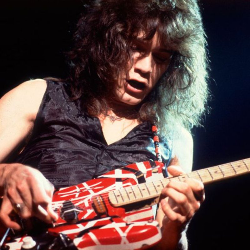 EDDIE VAN HALEN 'IS NOT DOING WELL'