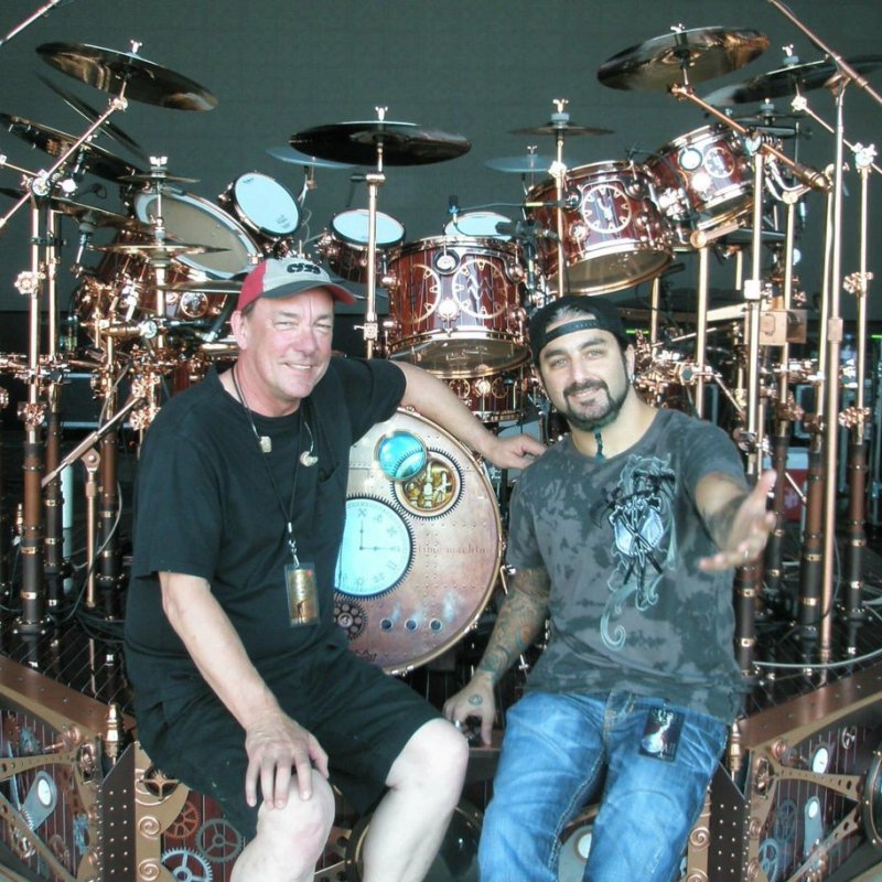 PORTNOY Knew For About Two Years' That NEIL PEART Was Battling Brain Cancer 