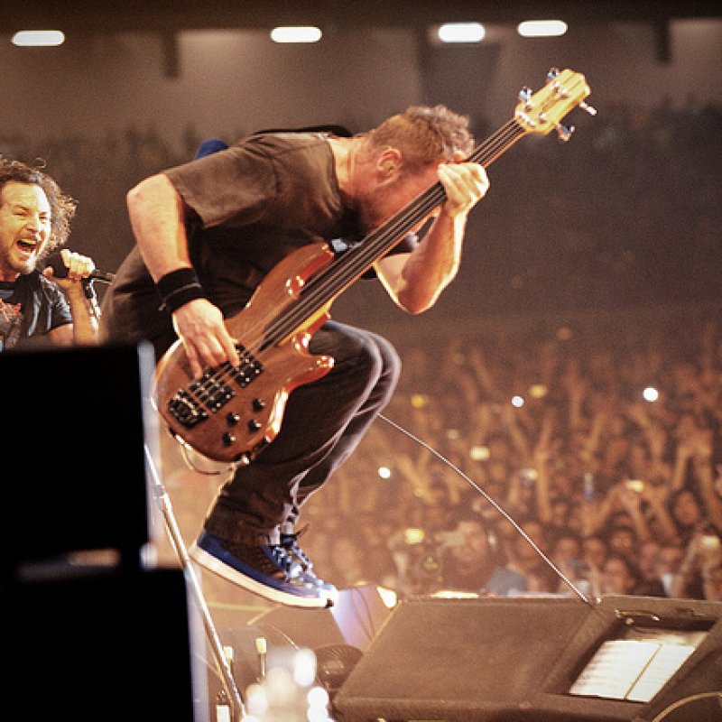 PEARL JAM's Jeff Ament Says CHRIS CORNELL Was 'The Greatest Songwriter!